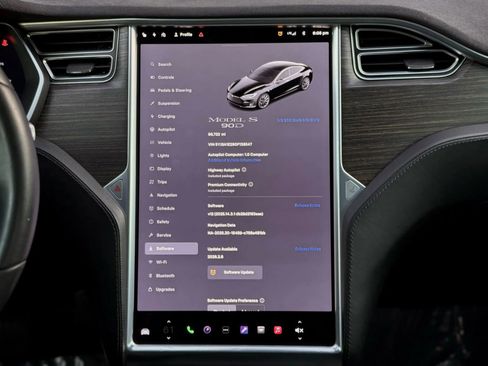 Used 2016 Tesla Model S 90D image 13