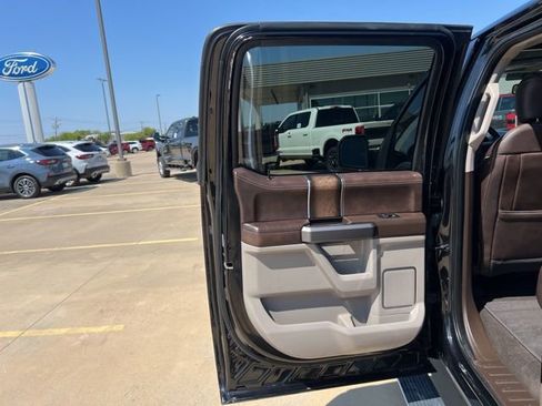 Used 2019 Ford F150 Limited image 19