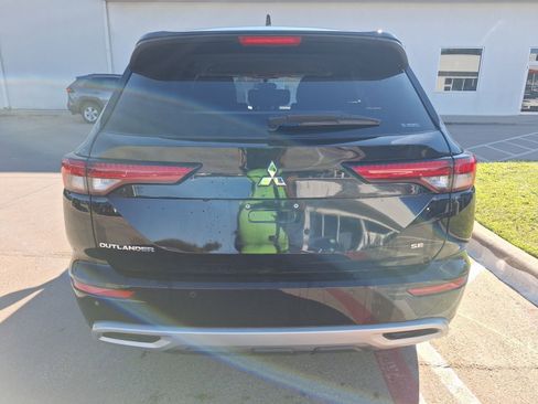 Used 2022 Mitsubishi Outlander SE image 5