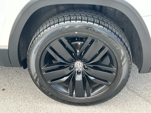 Used 2019 Volkswagen Atlas SEL Premium AWD/4WD image 19