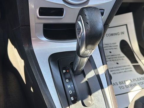 Used 2016 Ford Fiesta SE image 18