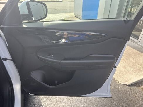 New 2025 Chevrolet TrailBlazer LT w/ LT Cold Weather Package image 15