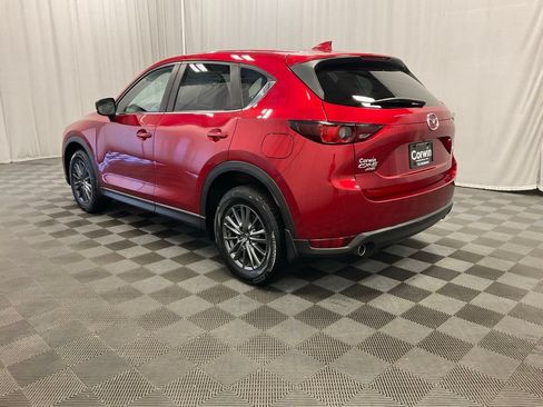 Used 2017 MAZDA CX-5 Touring w/ Preferred Equipment Package AWD/4WD image 4