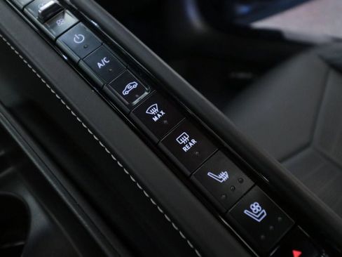 Used 2025 Chevrolet Corvette 3LT image 13