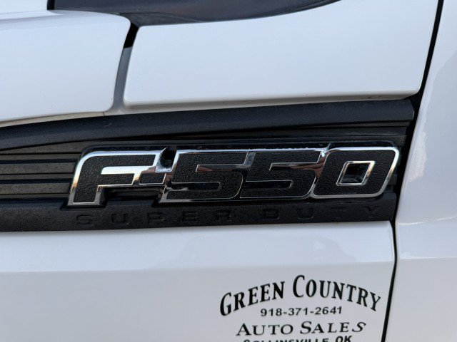 Used 2013 Ford F550 4x4 SuperCab Super Duty w/ Payload Upgrade Pkg image 22