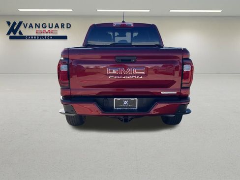 Used 2025 GMC Canyon Elevation w/ Convenience Package image 4