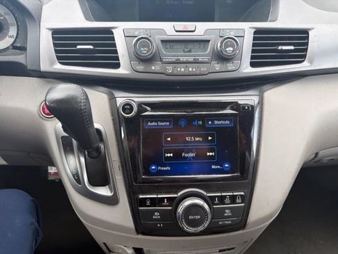 Used 2014 Honda Odyssey Touring image 13