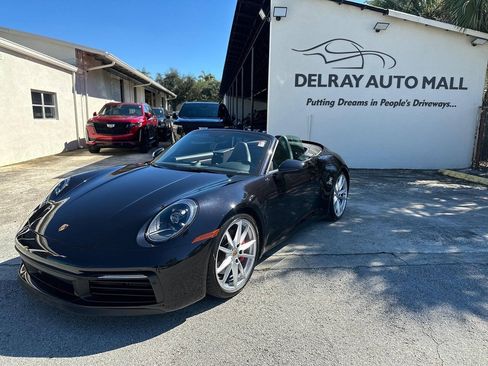 Used 2024 Porsche 911 Carrera S RWD image 8