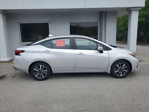 Certified 2025 Nissan Versa SV w/ Trunk Package FWD image 7