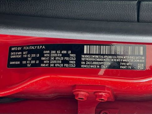 Used 2017 Jeep Renegade Latitude w/ Cold Weather Group image 11