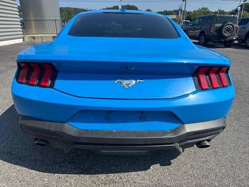 Used 2024 Ford Mustang Coupe RWD image 6
