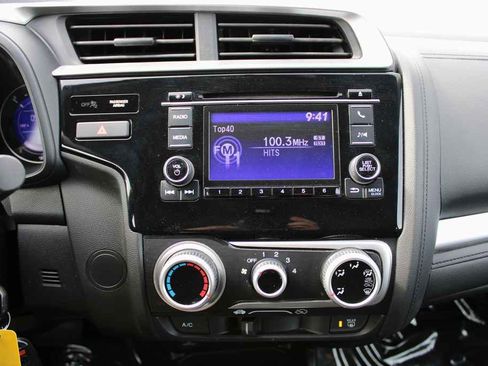 Used 2020 Honda Fit LX image 12