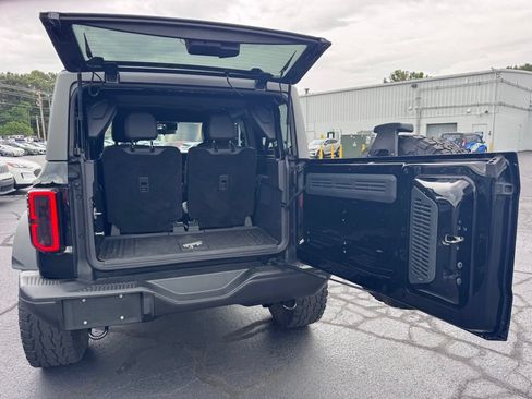 Used 2023 Ford Bronco Badlands AWD/4WD image 35