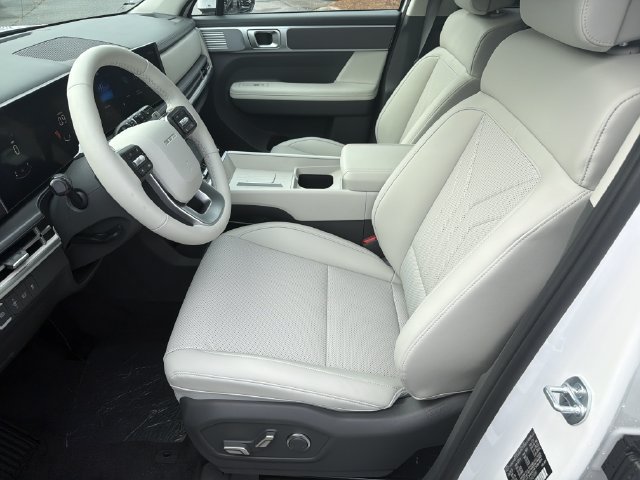 New 2026 Hyundai Santa Fe SEL FWD image 11