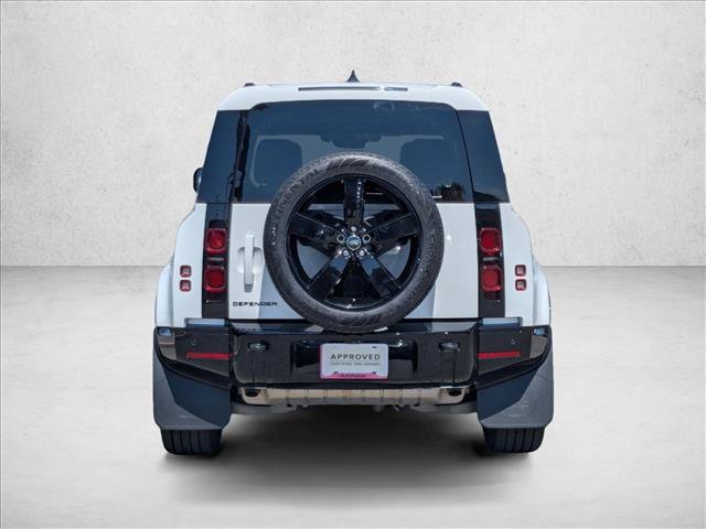 Used 2025 Land Rover Defender 110 X-Dynamic SE AWD/4WD image 7