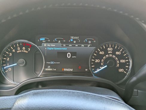 Used 2019 Ford F150 Lariat w/ Max Trailer Tow Package image 17