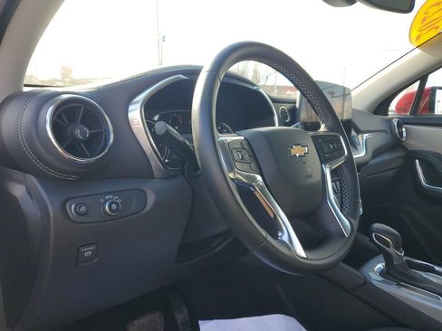 Used 2023 Chevrolet Blazer LT image 16