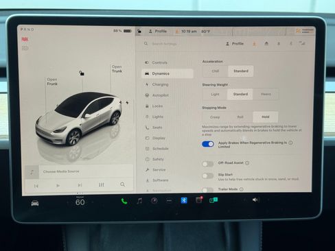 Used 2023 Tesla Model Y Long Range AWD/4WD image 24