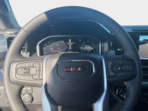 New 2026 GMC Sierra 1500 SLT AWD/4WD image 21