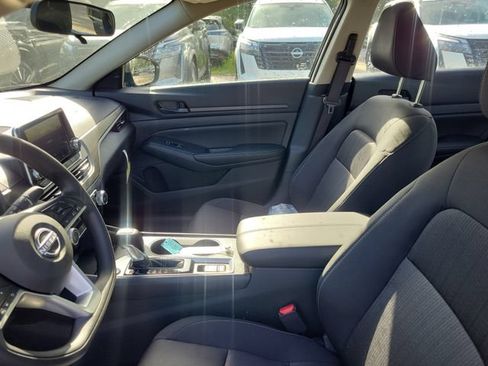 New 2026 Nissan Altima 2.5 SV AWD/4WD image 14