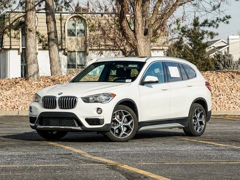 Used 2019 BMW X1 xDrive28i w/ Convenience Package image 1