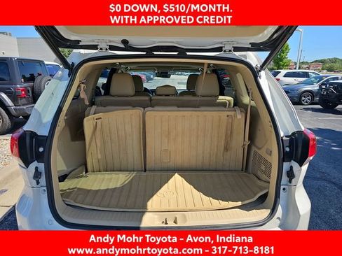 Used 2017 Toyota Highlander XLE AWD/4WD image 12