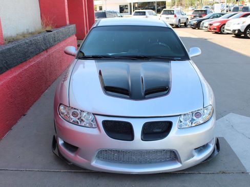 Used 2006 Pontiac GTO image 3