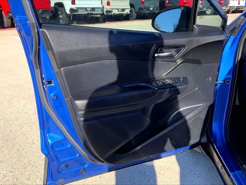 Used 2018 Toyota C-HR XLE image 20