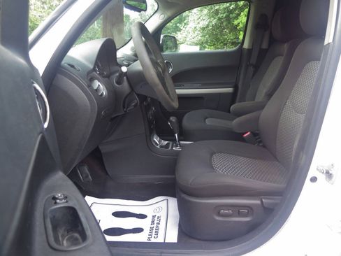 Used 2008 Chevrolet HHR LT FWD image 7