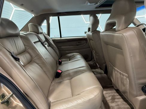 Used 1996 Volvo 960 Sedan RWD image 15