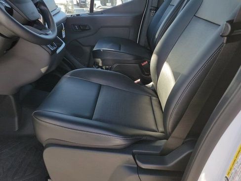 New 2026 Ford Transit 250 148 Medium Roof Extended AWD image 6