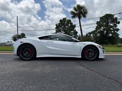 Used 2019 Acura NSX AWD/4WD image 5