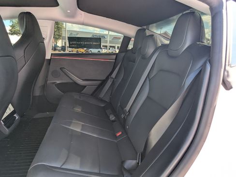 Used 2025 Tesla Model 3 Performance AWD/4WD image 21
