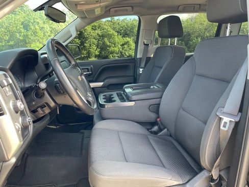 Used 2018 Chevrolet Silverado 1500 LT w/ Texas Edition AWD/4WD image 9