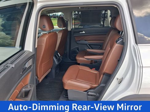Certified 2023 Volkswagen Atlas SEL AWD/4WD image 32
