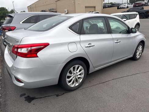 Used 2018 Nissan Sentra SV FWD image 6