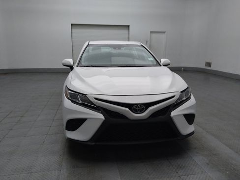 Used 2018 Toyota Camry SE image 14