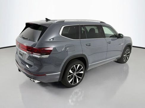 Used 2026 Volkswagen Atlas SEL Premium R-Line AWD/4WD image 7