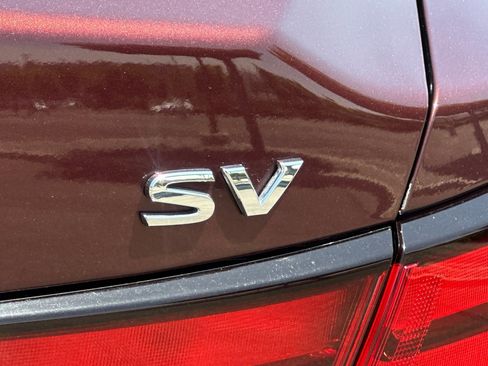 Used 2021 Nissan Sentra SV FWD image 21