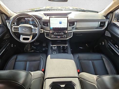 Used 2024 Ford Expedition Max XLT AWD/4WD image 18