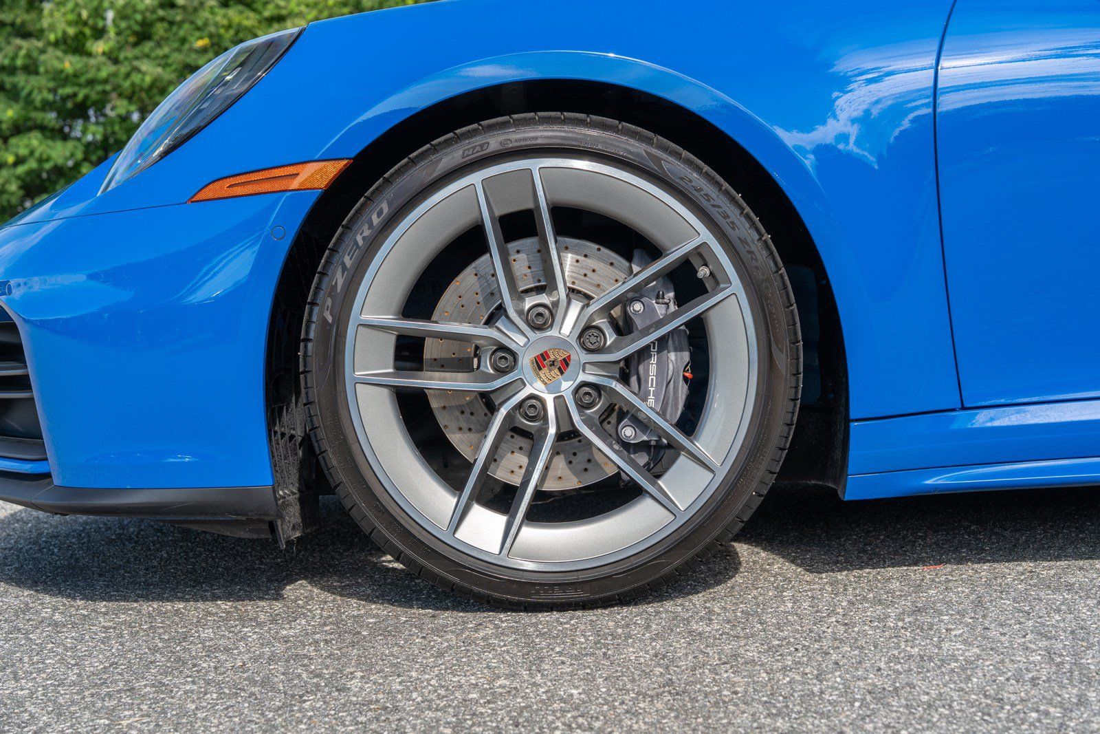 Certified 2025 Porsche 911 Carrera RWD image 11