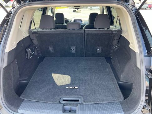 Used 2023 Nissan Rogue SV AWD/4WD image 23