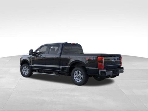 New 2026 Ford F350 XLT w/ 360-Degree Camera Package AWD/4WD image 5