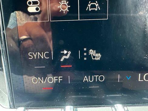 Used 2026 GMC Acadia Elevation w/ LPO, Floor Liner Package AWD/4WD image 31