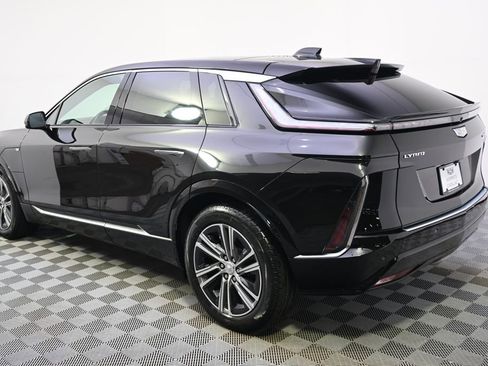New 2026 Cadillac Lyriq Premium Luxury AWD/4WD image 3
