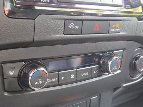 Used 2024 Nissan Frontier PRO-4X w/ Off-Road Protection Package image 23