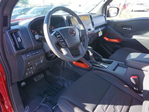 Certified 2025 Nissan Frontier PRO-4X AWD/4WD image 15