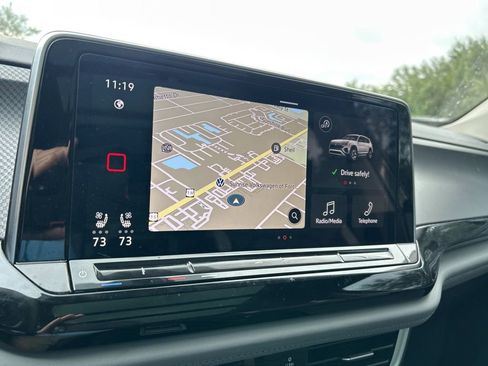 Used 2024 Volkswagen Atlas Peak Edition SEL image 28