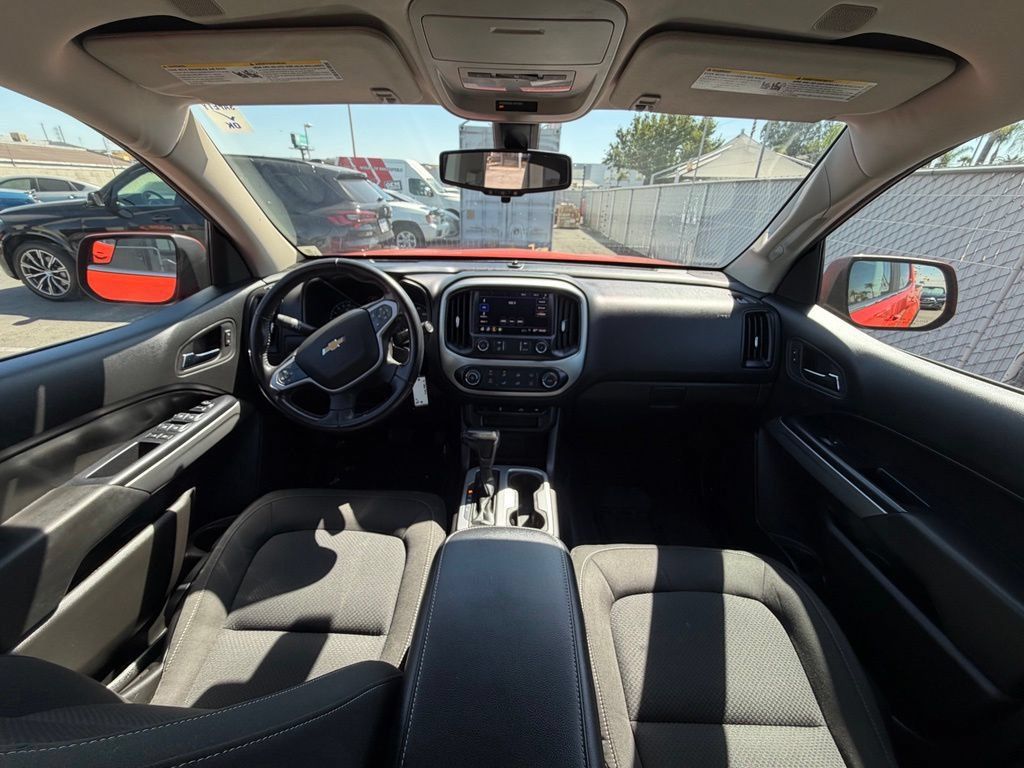 Used 2020 Chevrolet Colorado LT w/ LT Convenience Package RWD image 14
