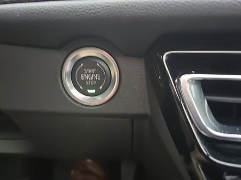 Used 2025 Chevrolet Traverse High Country w/ LPO, Floor Liner Package image 32